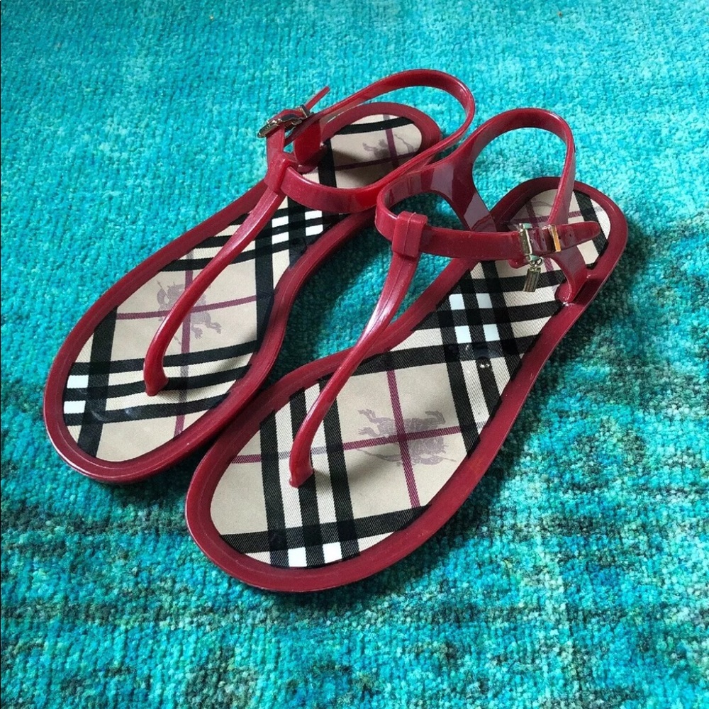 SOLD Burberry nova check jelly sandals 40 9/10US